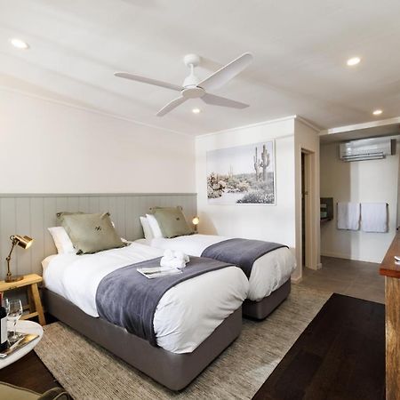 The Richmond Inn Bagian luar foto