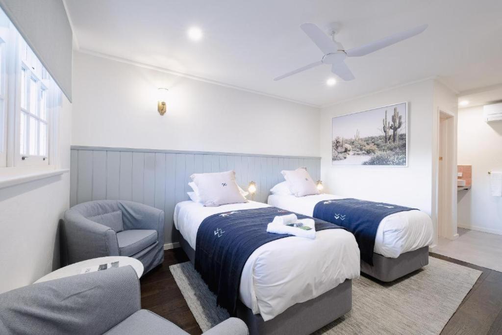 The Richmond Inn Bagian luar foto